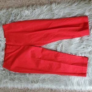 Alfani Red Capris